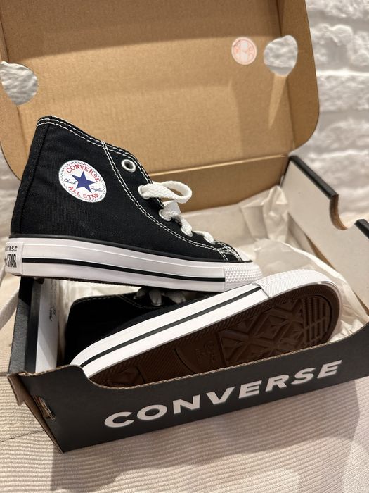 Чисто нови/ неизползвани , Детски кецове converse