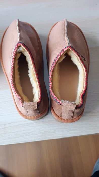 UGG noi damă mărimi 39 40