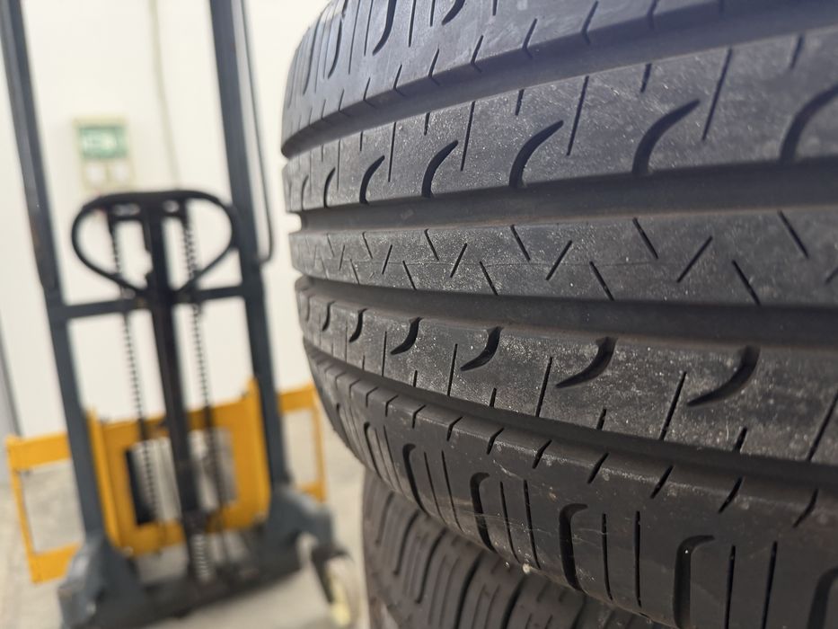 225/55/19 goodyear
