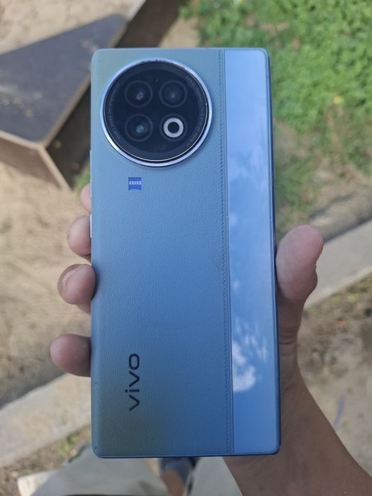 Обменяю vivo x fold 2