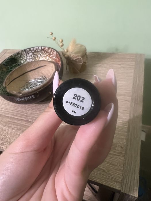 Контуриращ стик на  Kiko Milano-202