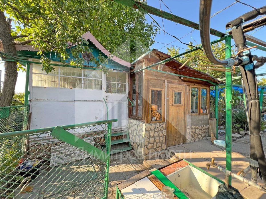 Продава се Къща в Нови пазар - 76 кв.м за 204 €/кв.м - Снимка #4