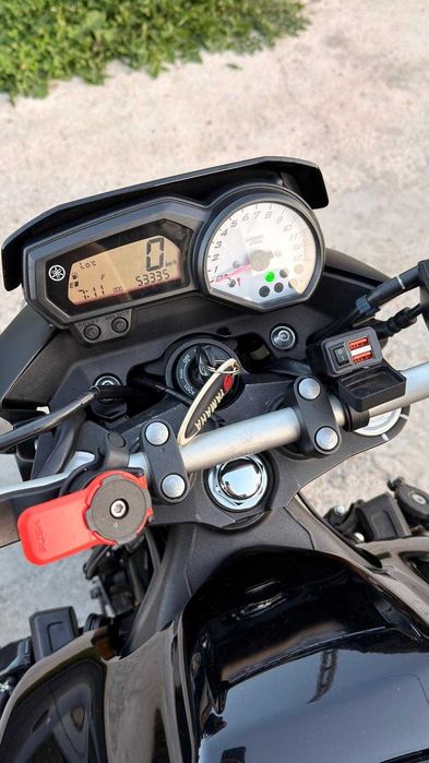 Yamaha FZ8 ABS.