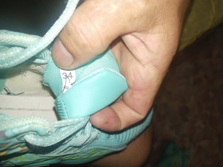 Продам кроссовки для баскетбола