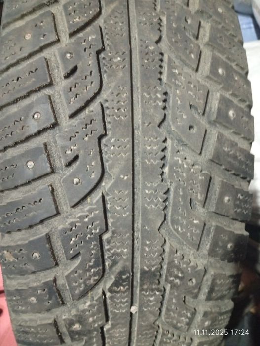 Продам шины зимние