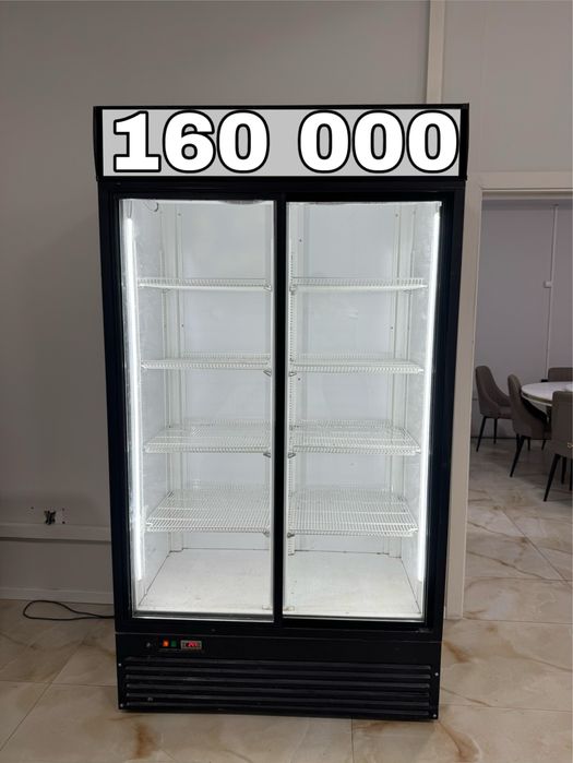 Витринные холодильник