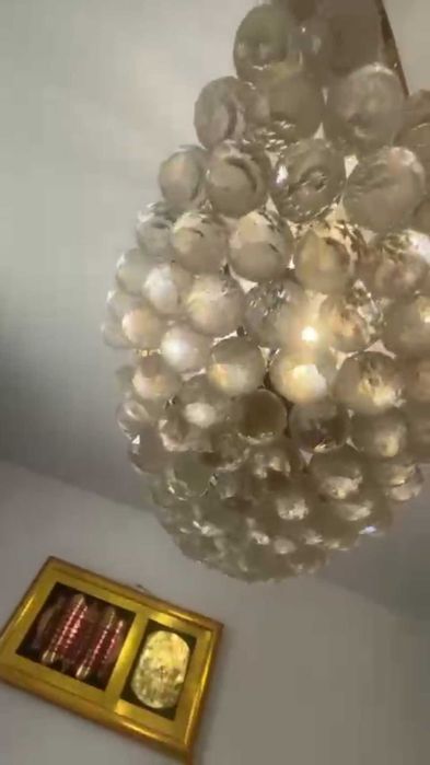 Продам люстру за 1000