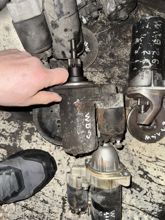 Генератор,стартер гольф 3,пассат б3,ауди с4 привозные