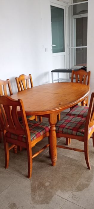 Masa de lemn extensibila