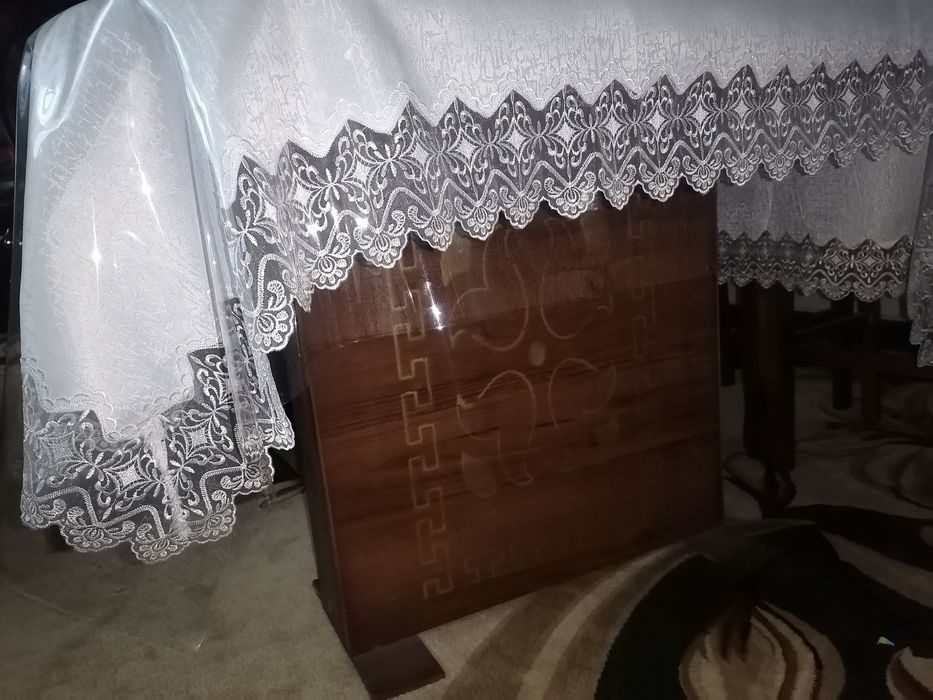 12 kishilik stol va stul