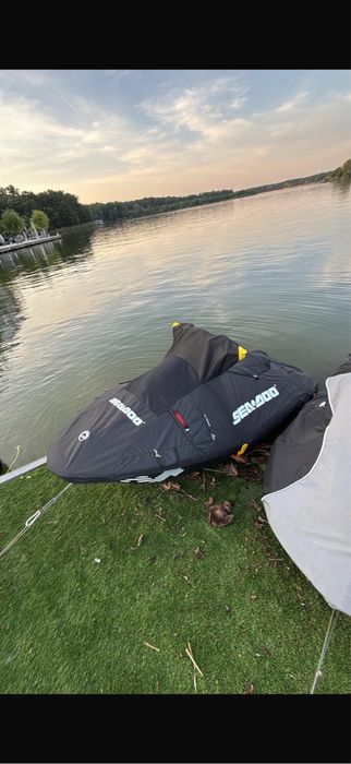 SEADOO SPARK 1UP TRIXX 90cp 2024 INMATRICULAT + garantie 2028