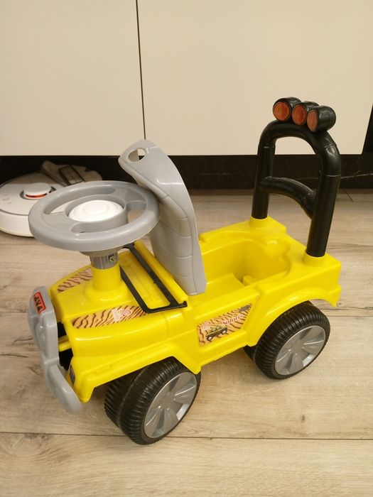 Детский толокар каталка