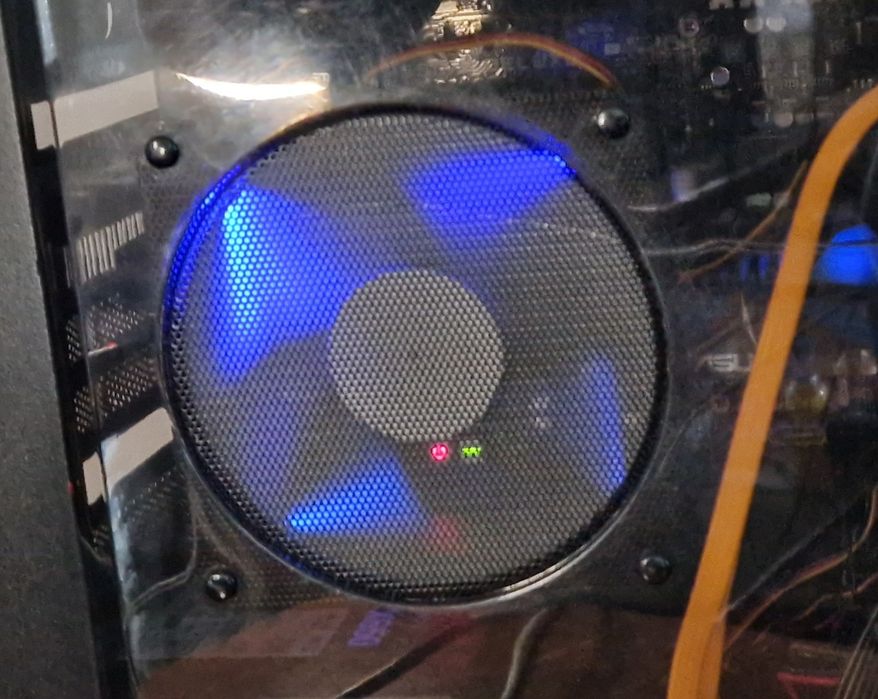 NZXT Lexa S carcasa