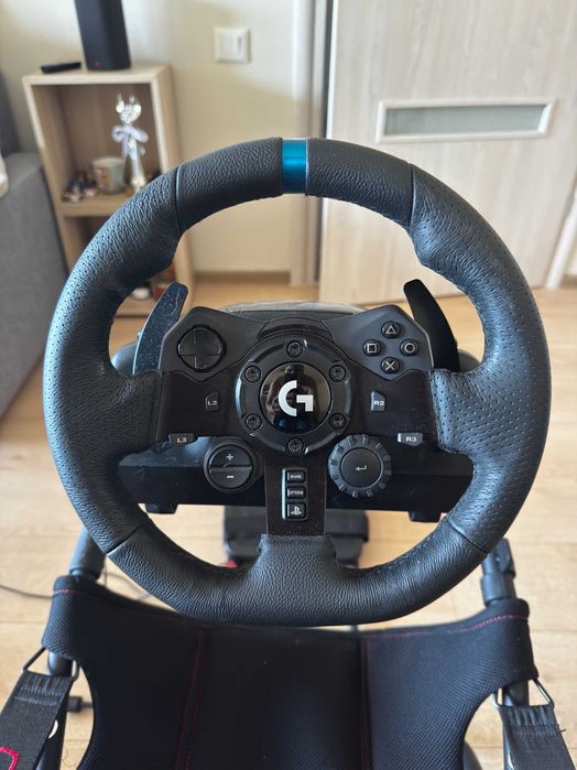Volan Logitech G923 TRUEFORCE Playstation/PC + Playseat Challenge ActFit