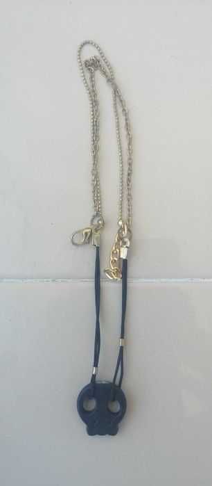 Гривна за ръка, подходяща и за Хелоуин