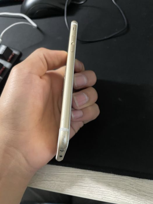 Айфон 6s на 64 gb