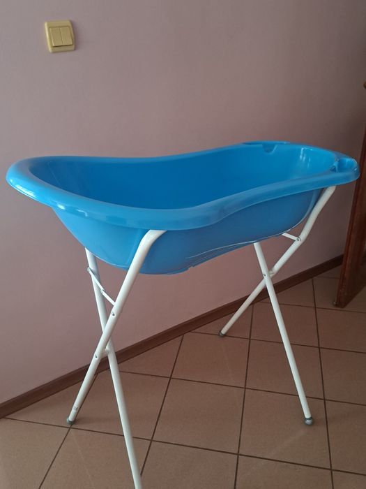 Само за гр. Бургас - бебешко корито (вана) със стойка)