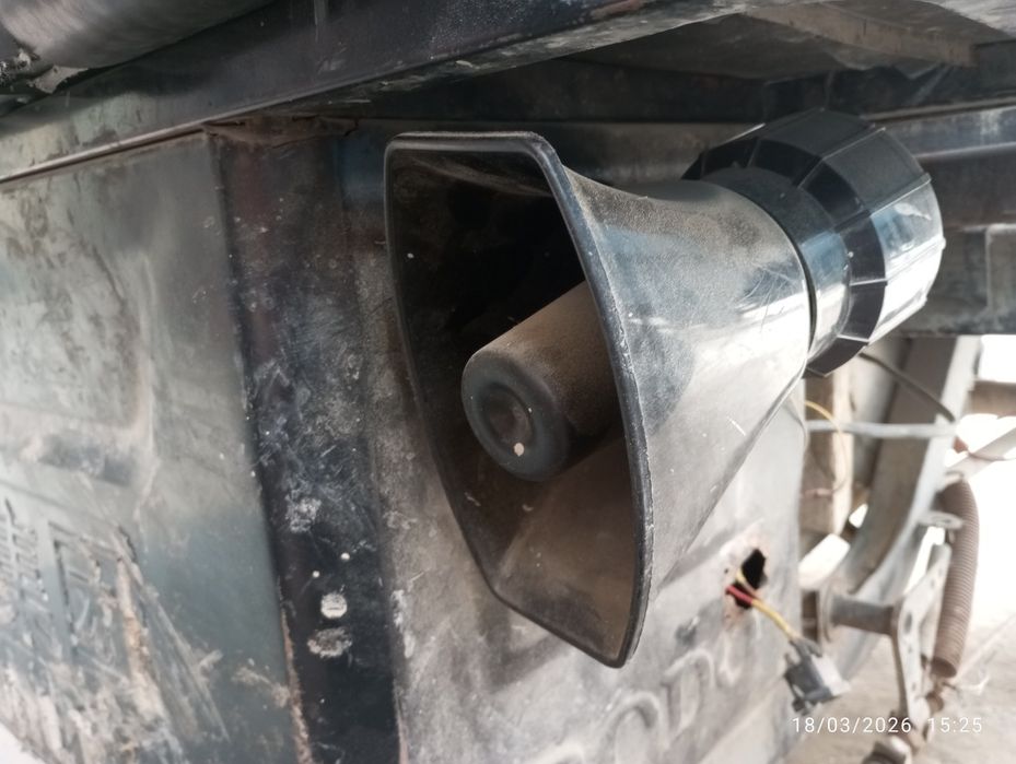 Serena pult soriladi