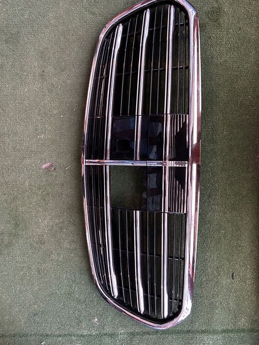 Решетка Mercedes S Klassa W223 след 2020 г. 40504928, #050