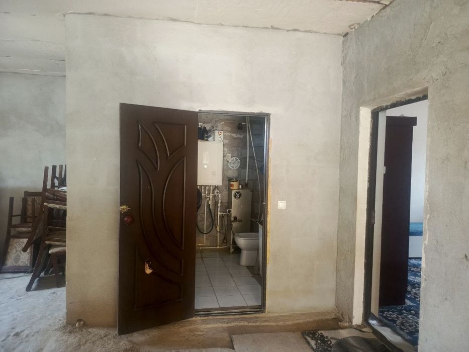 Ховли уй сотилади 8 сотих