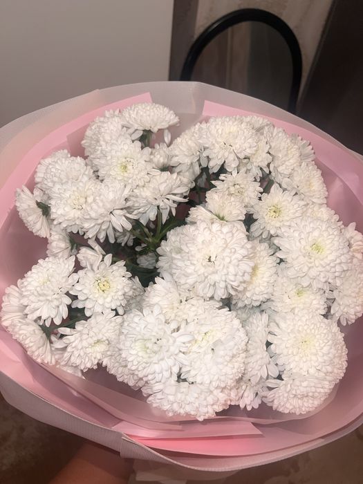 Весений и белоснежный букет