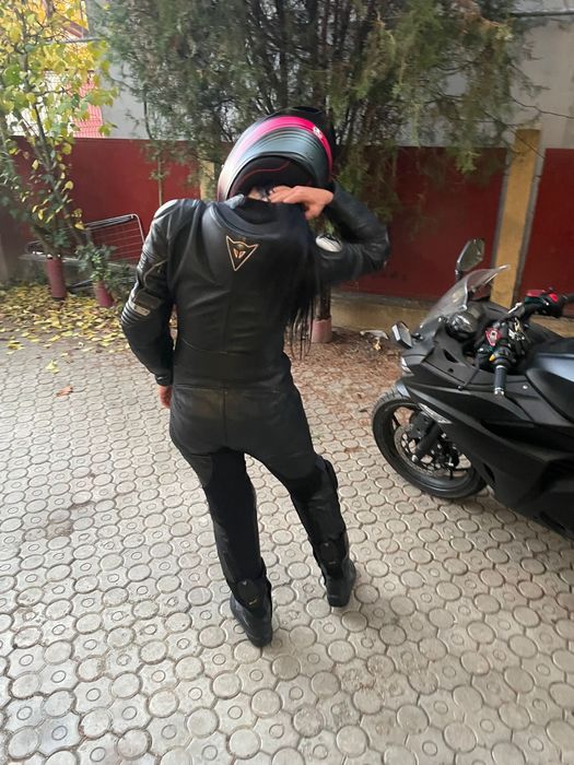 Costum  moto Dainese dama S