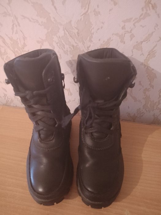 Продам ботиночки