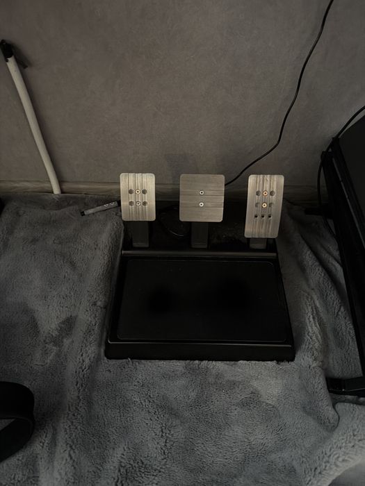 Thrustmaster T300rs gt