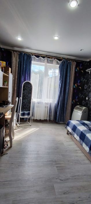 Продам частный 2-х этажный дом