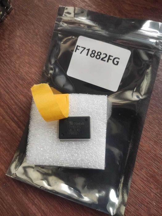 Мультиконтроллер Fintek F71882FG