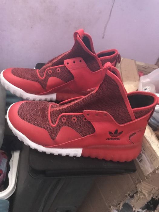 Adidasi adudas 44