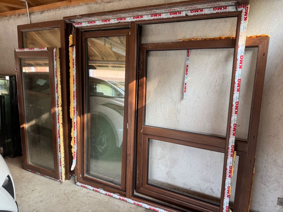 ПВЦ дограма + тройни 4 сезона стъклопакети!