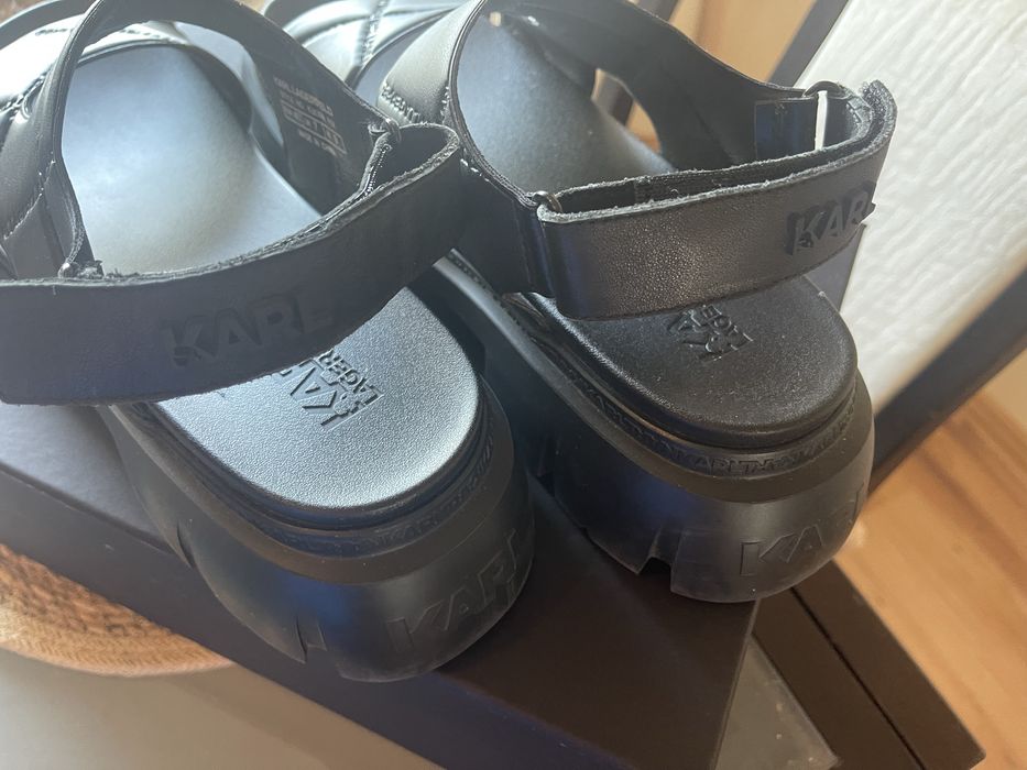 Дамски сандали и чехли Karl Lagerfeld