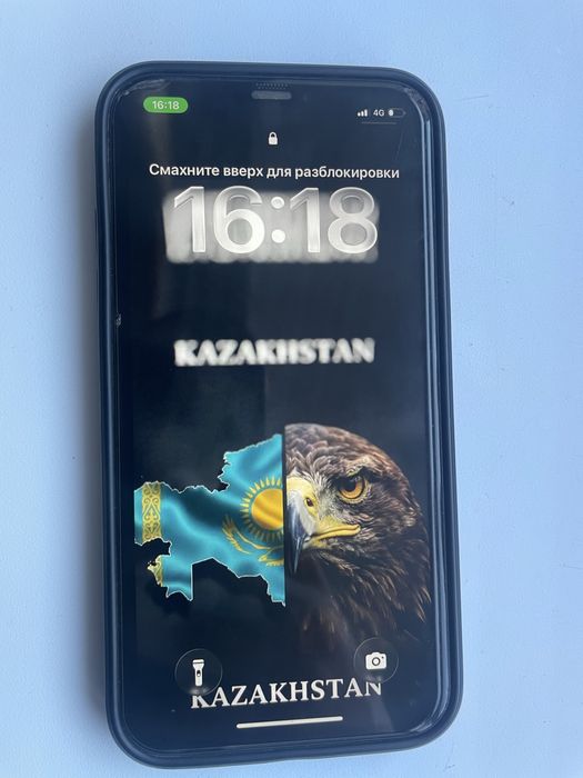 Обменяю айфон 11