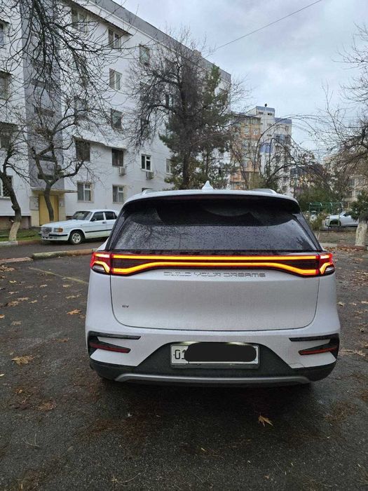 BYD Tang FULL 730 км сотилади