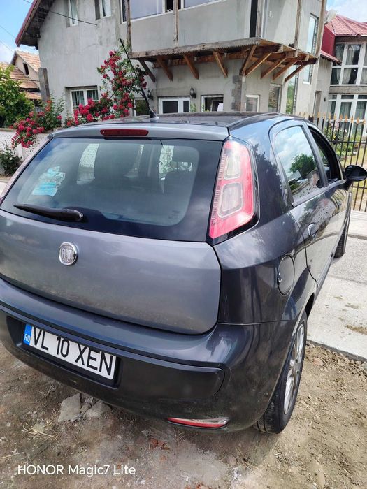 FIAT Grande Punto 2010 — imagine 2