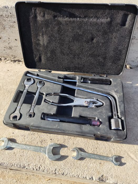 Набор ключей, оригинал,чемодан, для автомобилей