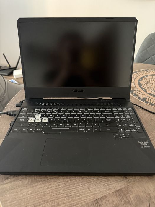 Schimb cu PS5 - Laptop Gaming ASUS TUF GTX 1650 Ryzen 5