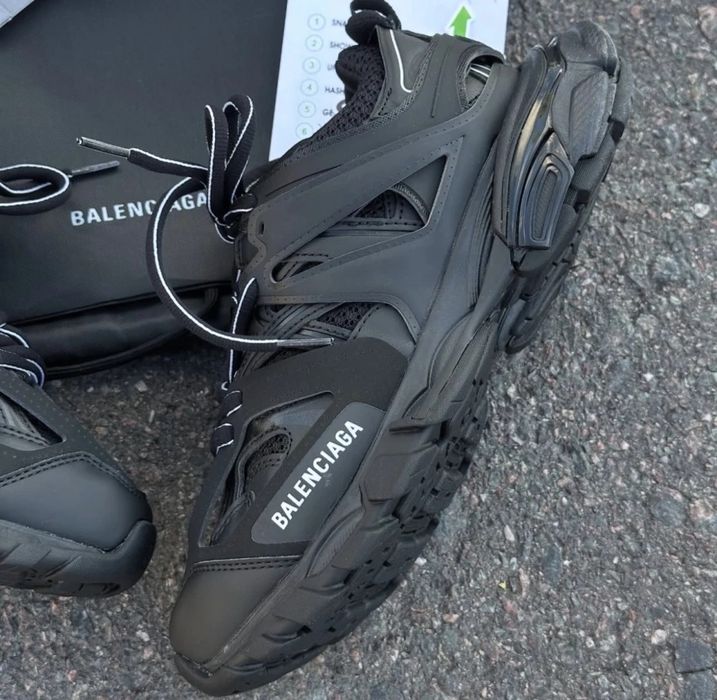 Balenciaga Track – Black