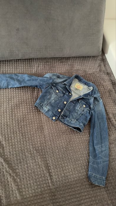 Geaca scurta Levi’s marimea S