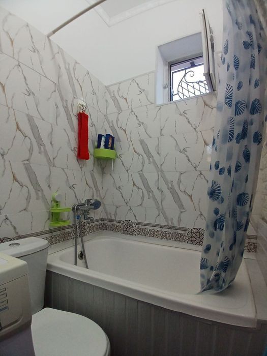 2 ком. квартира (на земле), 2/1/1. Сергели р-н, Венгерская (Аэропорт)