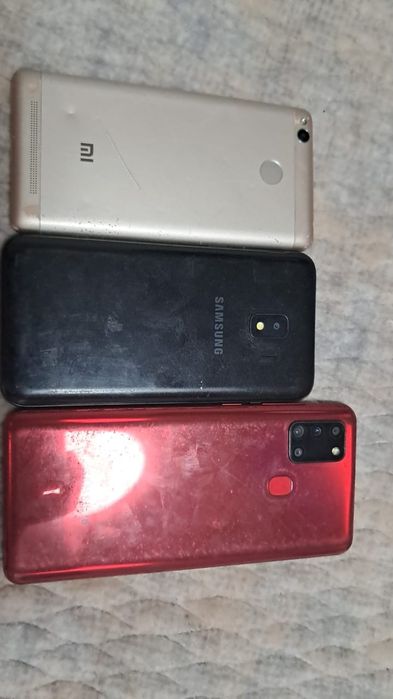 Продам  телефоны