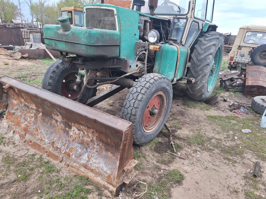 ЮМЗ в хорошем состоянии