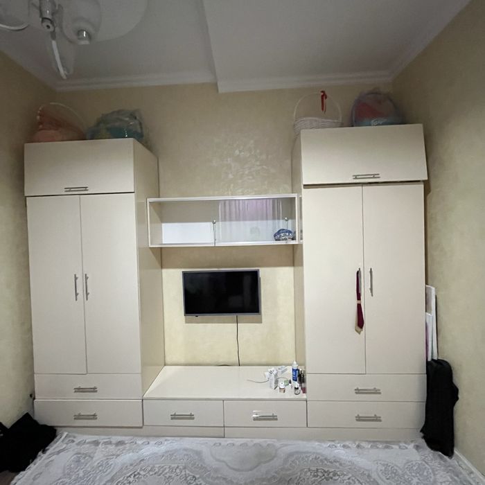 Продам подростковый гарнитур