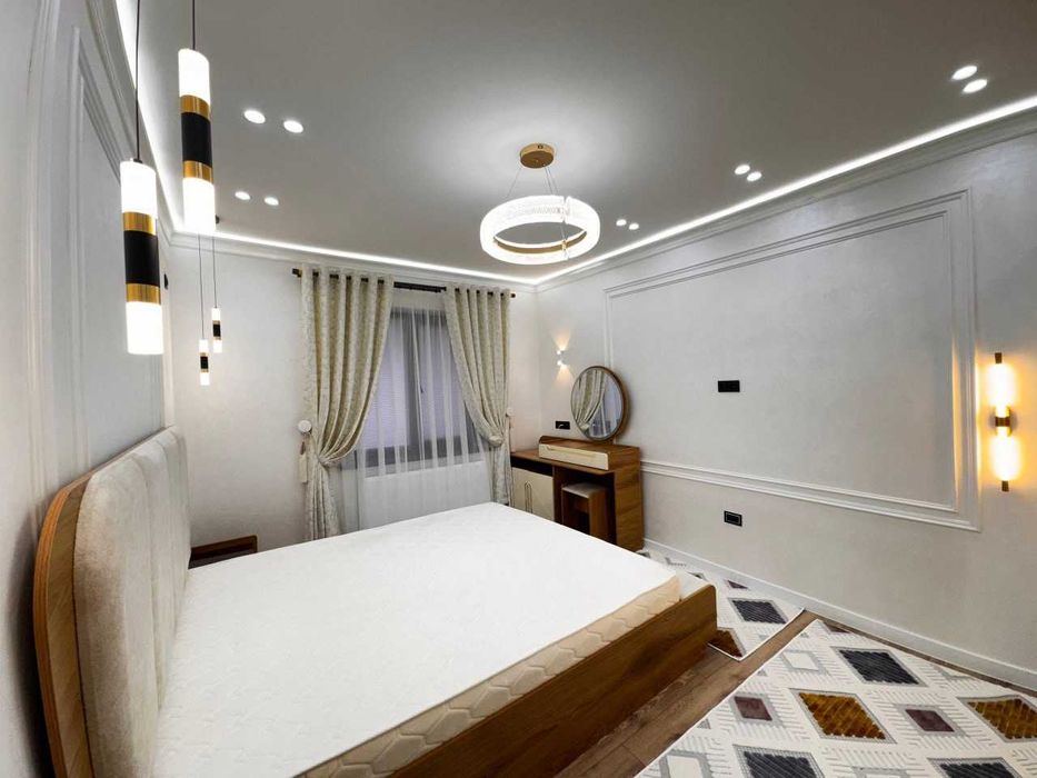 2х комнатная квартира на 3 этаже 66кв/м, в Самарканде