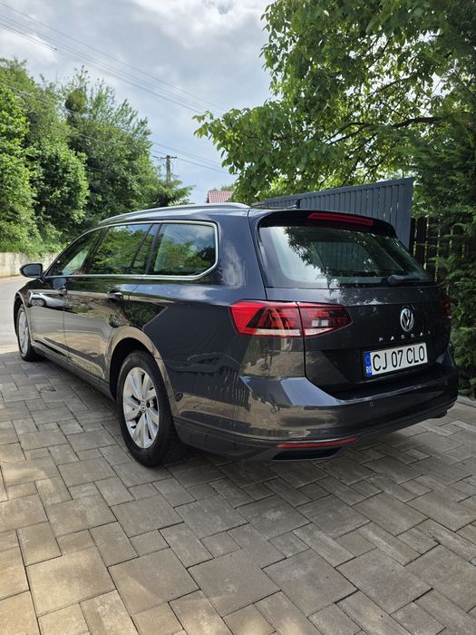 VOLKSWAGEN Passat 2020 — imagine 3