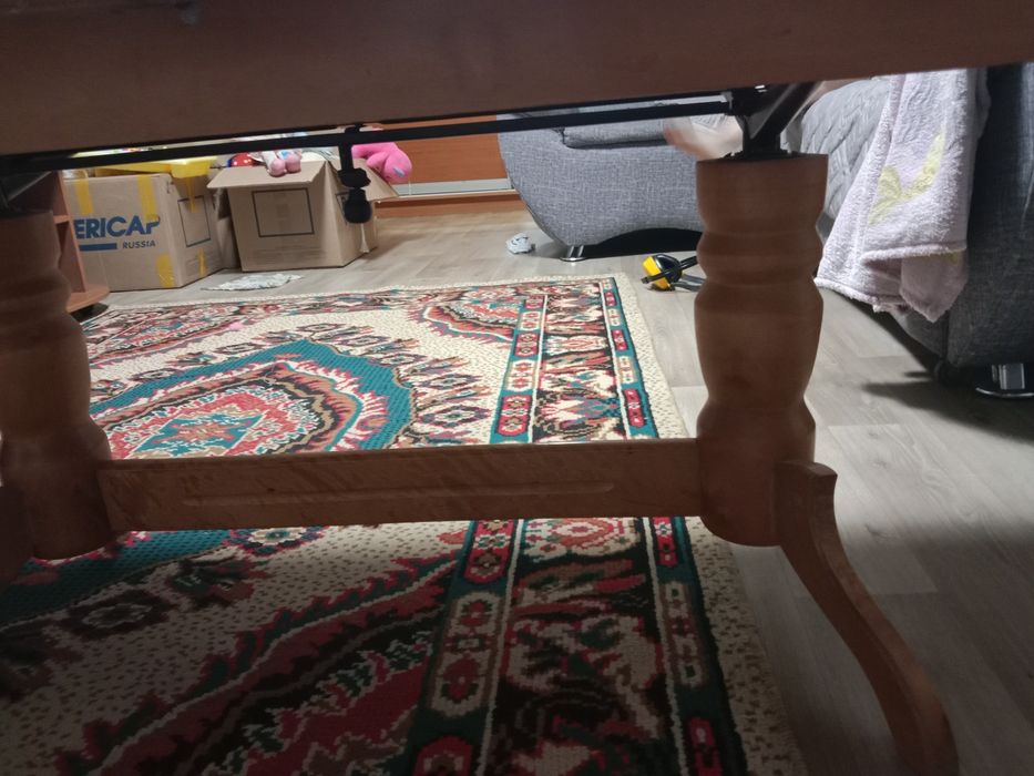 Продам раздвижной стол