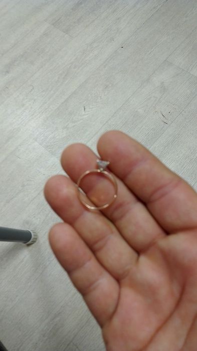 Продам Золото Женский