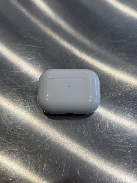 Case/dock Apple Airpods pro 2 A2700