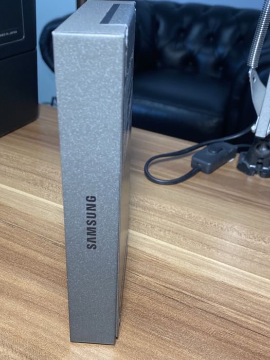 Samsung Galaxy S25 FE • 128 GB • Jetblack